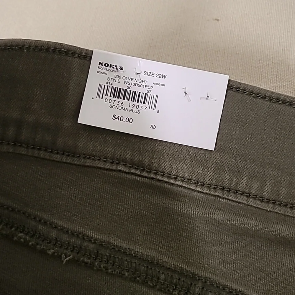 - SOMOMA Brushed Jeggings Olive Green Size 22W NWT